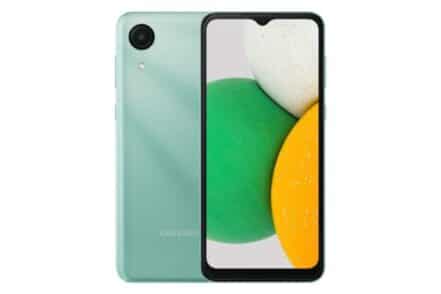 Samsung Galaxy A03 Core 32GB 4G Wi-Fi Tela 6.5'' Dual Chip 2GB RAM Câmera 8MP + Selfie 5MP Bateria de 5000mAh - Verde - Webiishop